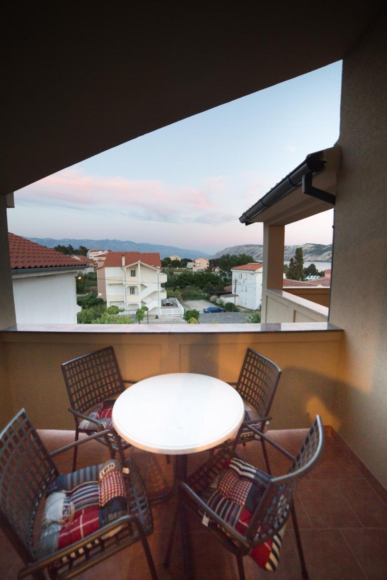 Sanic Apartments 518 Lopar Exterior photo