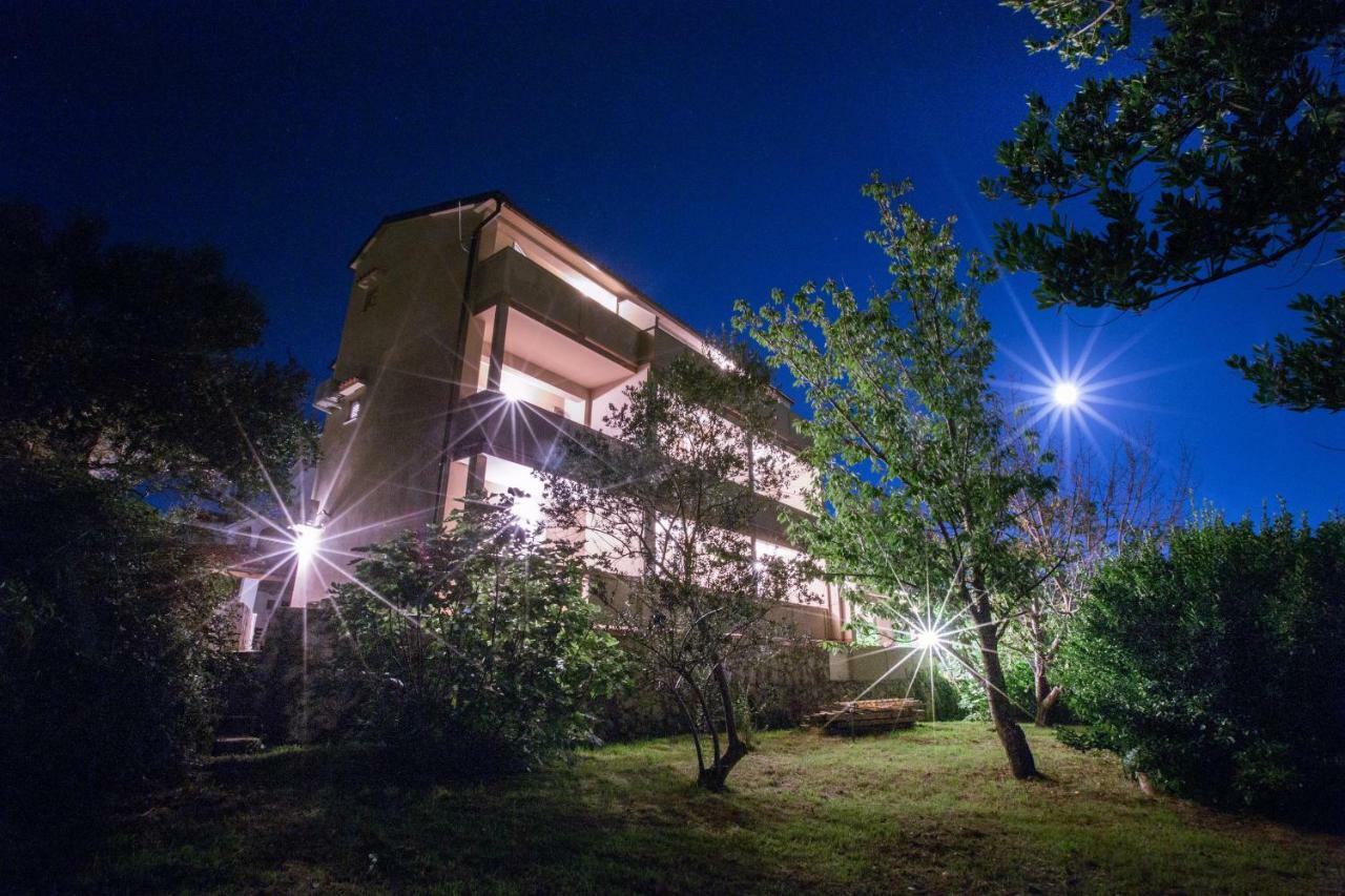 Sanic Apartments 518 Lopar Exterior photo