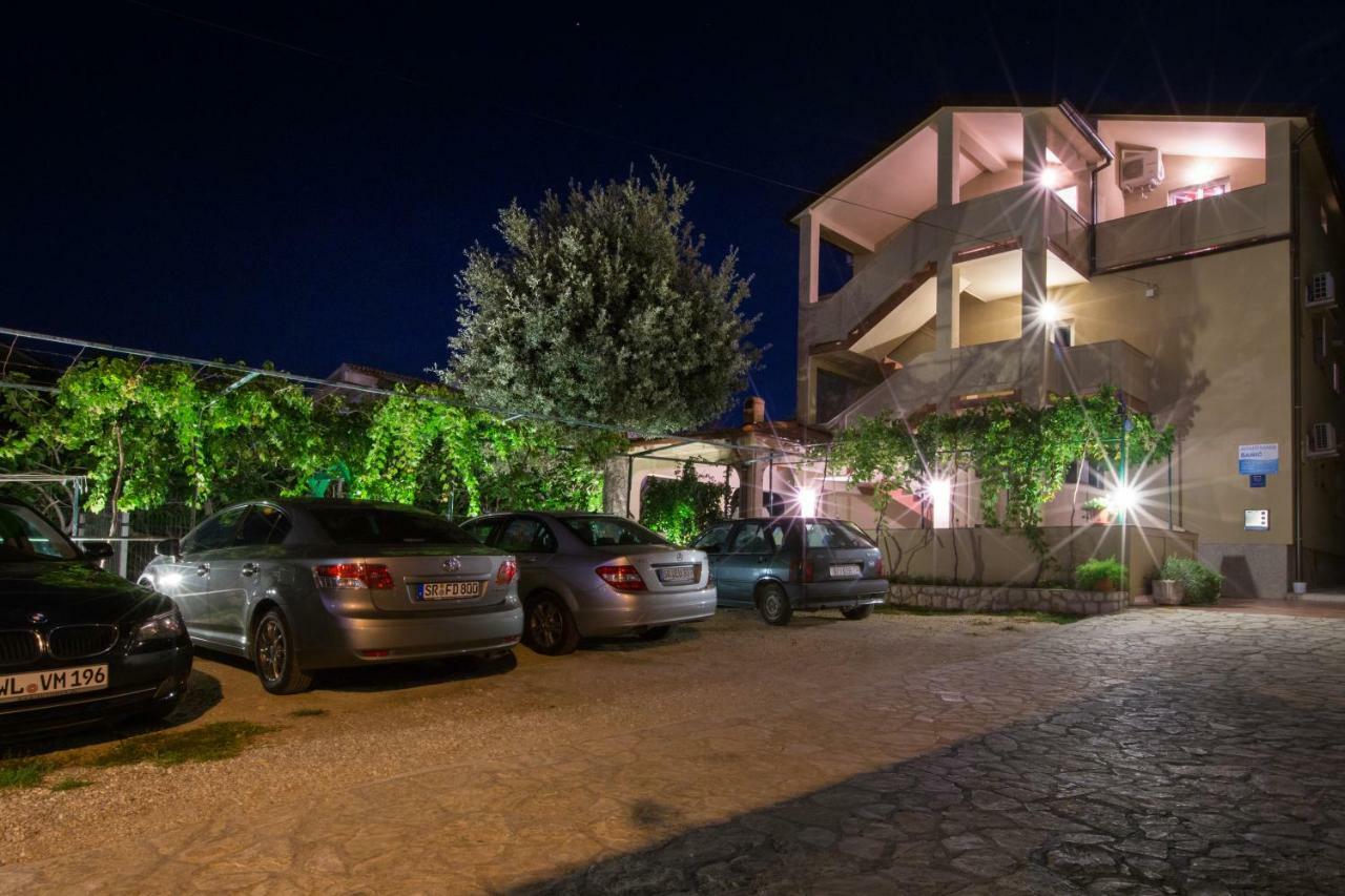 Sanic Apartments 518 Lopar Exterior photo